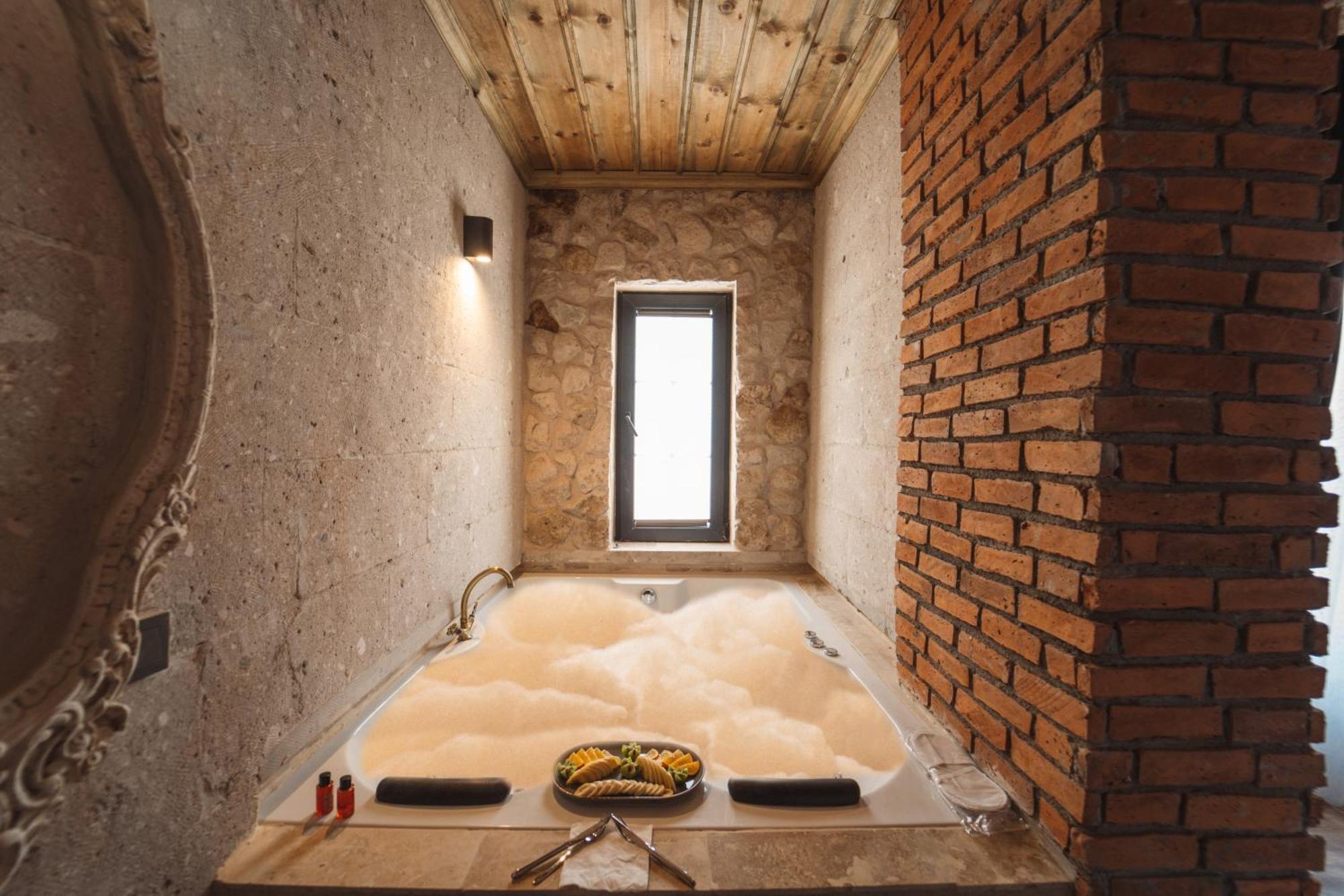 Hotel Alin Stone House à Uçhisar Extérieur photo
